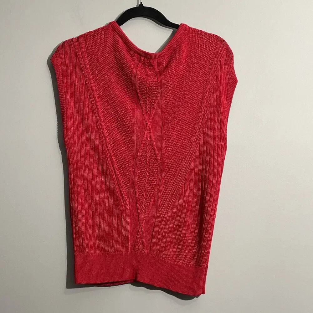 White House Black Market Red Open Knit Sweater Vest Women’s M – Sleeveless Layer